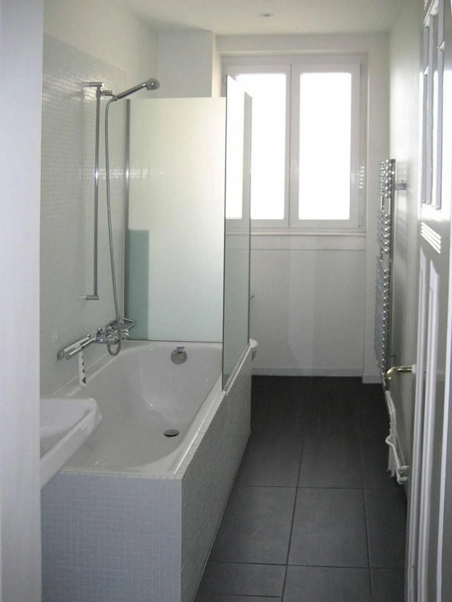 Well-maintained old building apartment in the popular St. Johanns district - Photo 8 of 8