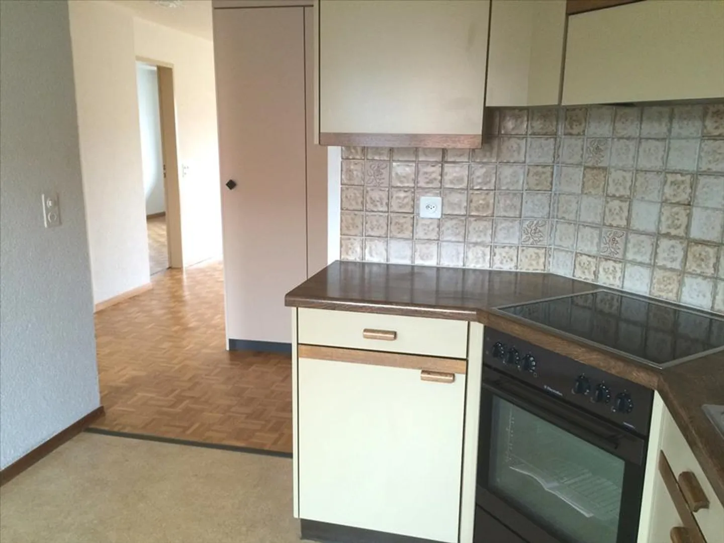 Charmante Wohnung in Burgdorf - Foto 2 von 11