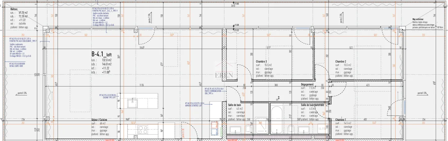 Attico panoramico 4,5 locali completamente vetrati con balcone-terrazza angolare di 72m2 - Foto 10 di 10