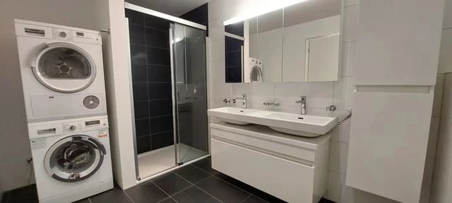 Loft magnifique de 103m2 au cœur de Montreux - Équipements de haute qualité - Photo 8 sur 12
