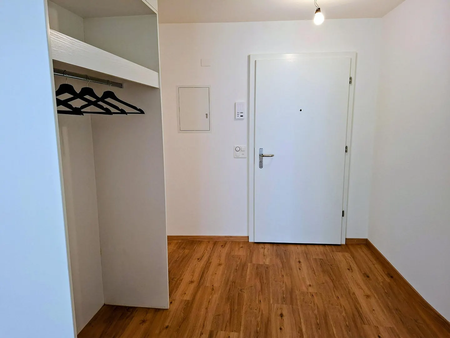 Frisch renovierte 2-Zimmer-Wohnung in der Churer Altstadt - Photo 7 sur 13