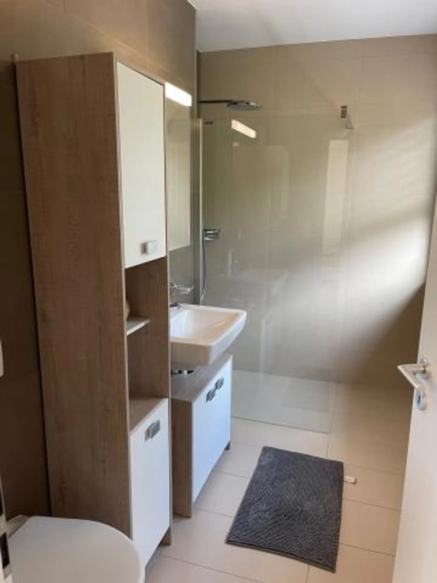 In vendita magnifico appartamento a Montreux 4,5 locali con vista lago - Foto 8 di 13