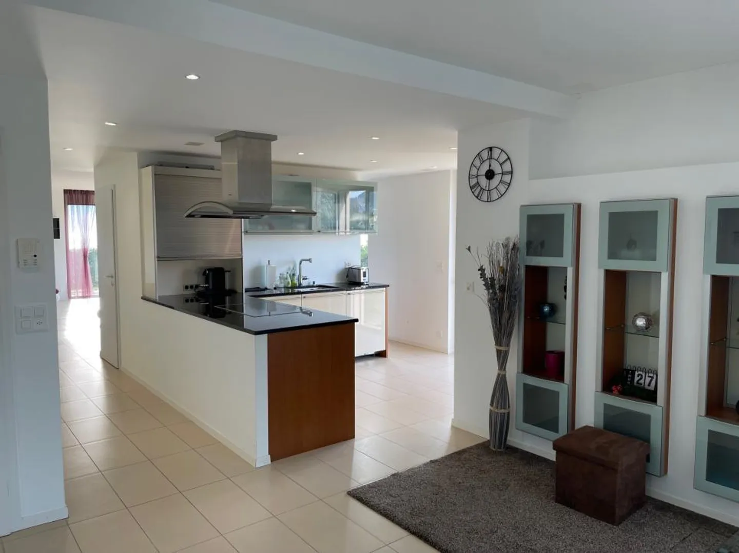 In vendita magnifico appartamento a Montreux 4,5 locali con vista lago - Foto 10 di 13