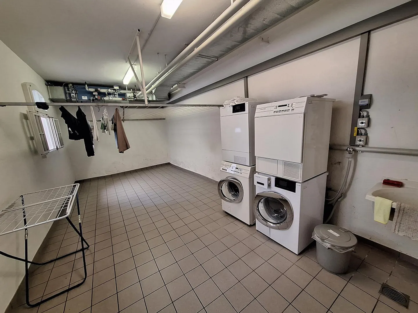Frisch renovierte 2-Zimmer-Wohnung in der Churer Altstadt - Photo 12 sur 13