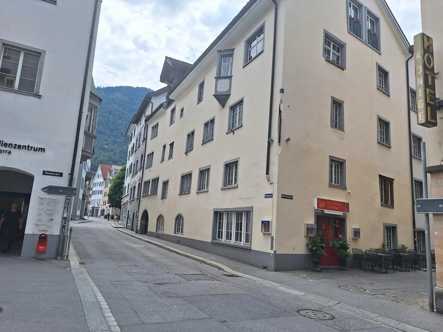 Frisch renovierte 2-Zimmer-Wohnung in der Churer Altstadt - Photo 13 sur 13