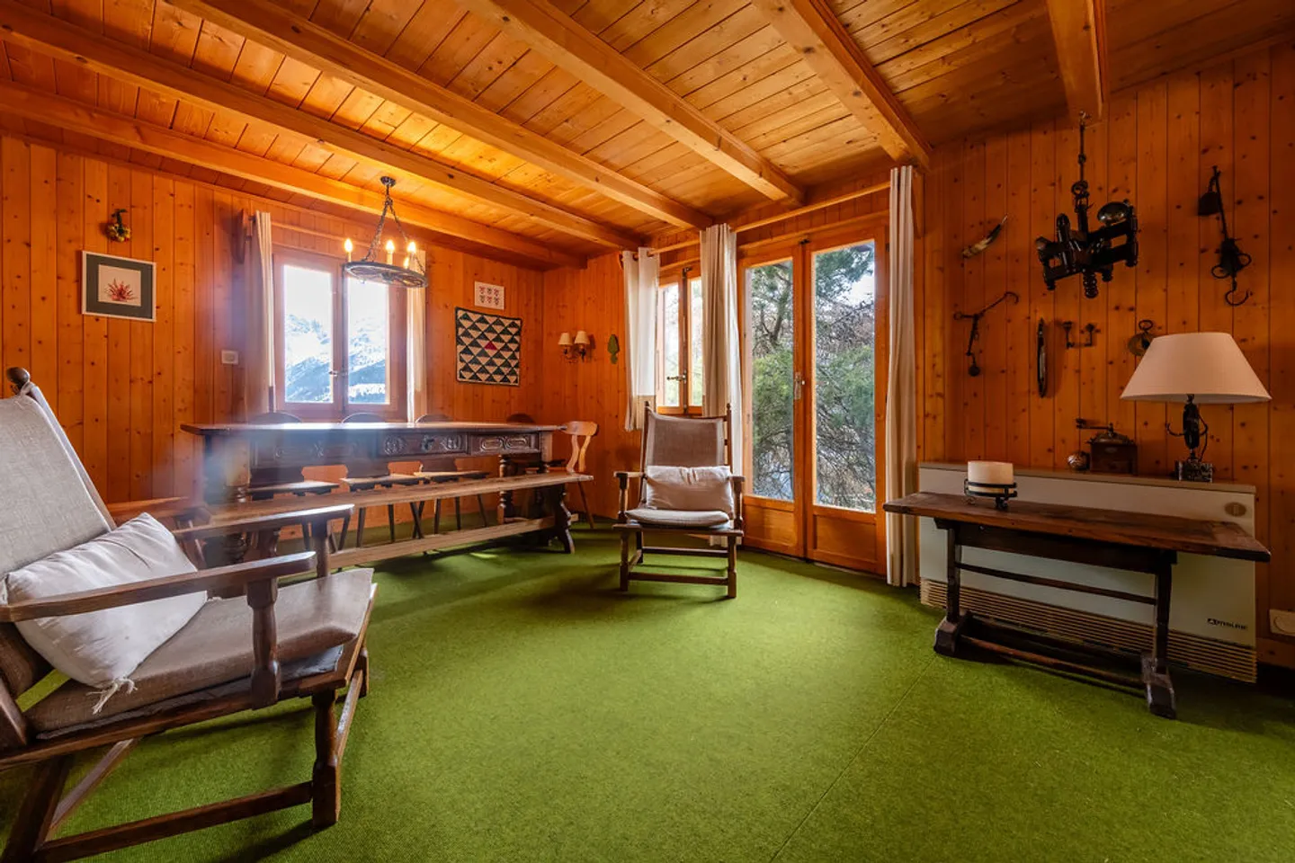 Exceptional location on one of the rare flat plots in St-Luc! Breathtaking, unobstructed views. - Photo 4 of 16