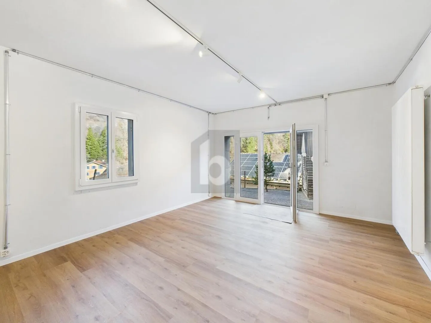 Modernes Büro im Zentrum - Foto 1 von 6