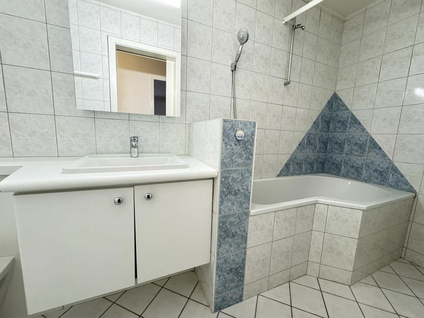 Appartement Charmant avec Balcons - Photo 10 sur 10