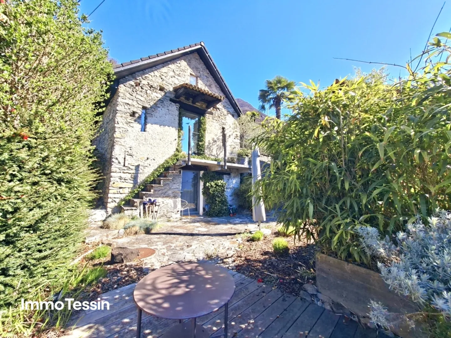 Charmantes Rustico mit Seeblick - Foto 1 von 13