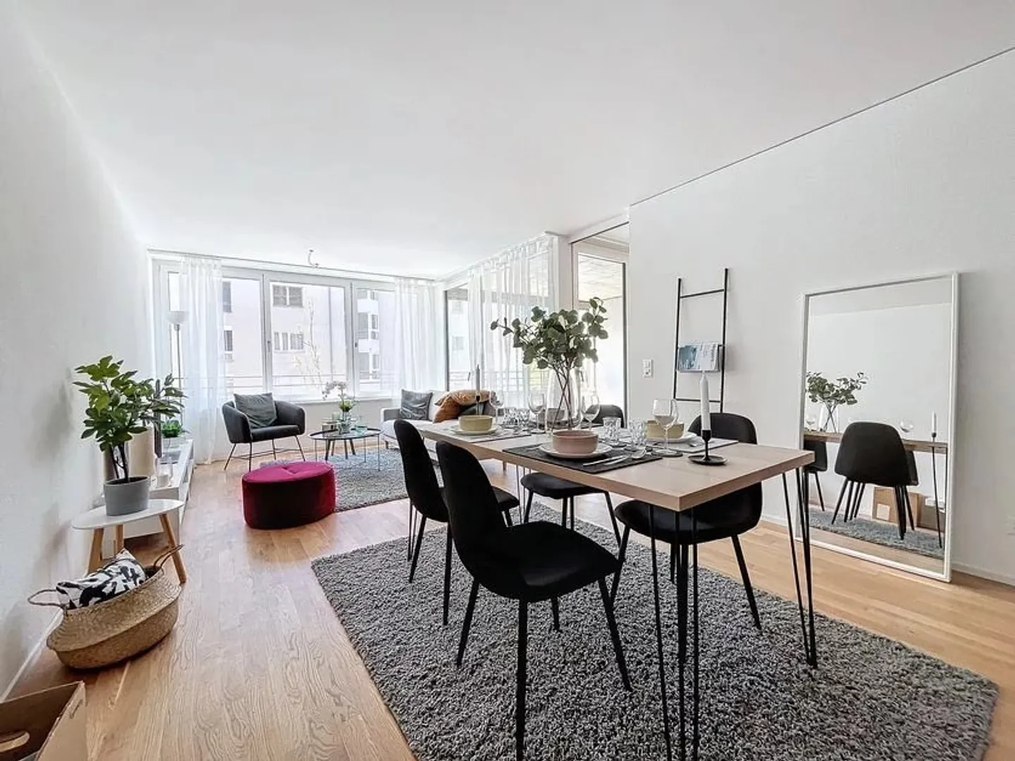 Nearly new 2½-room apartment with 55 m² - Photo 3 of 8