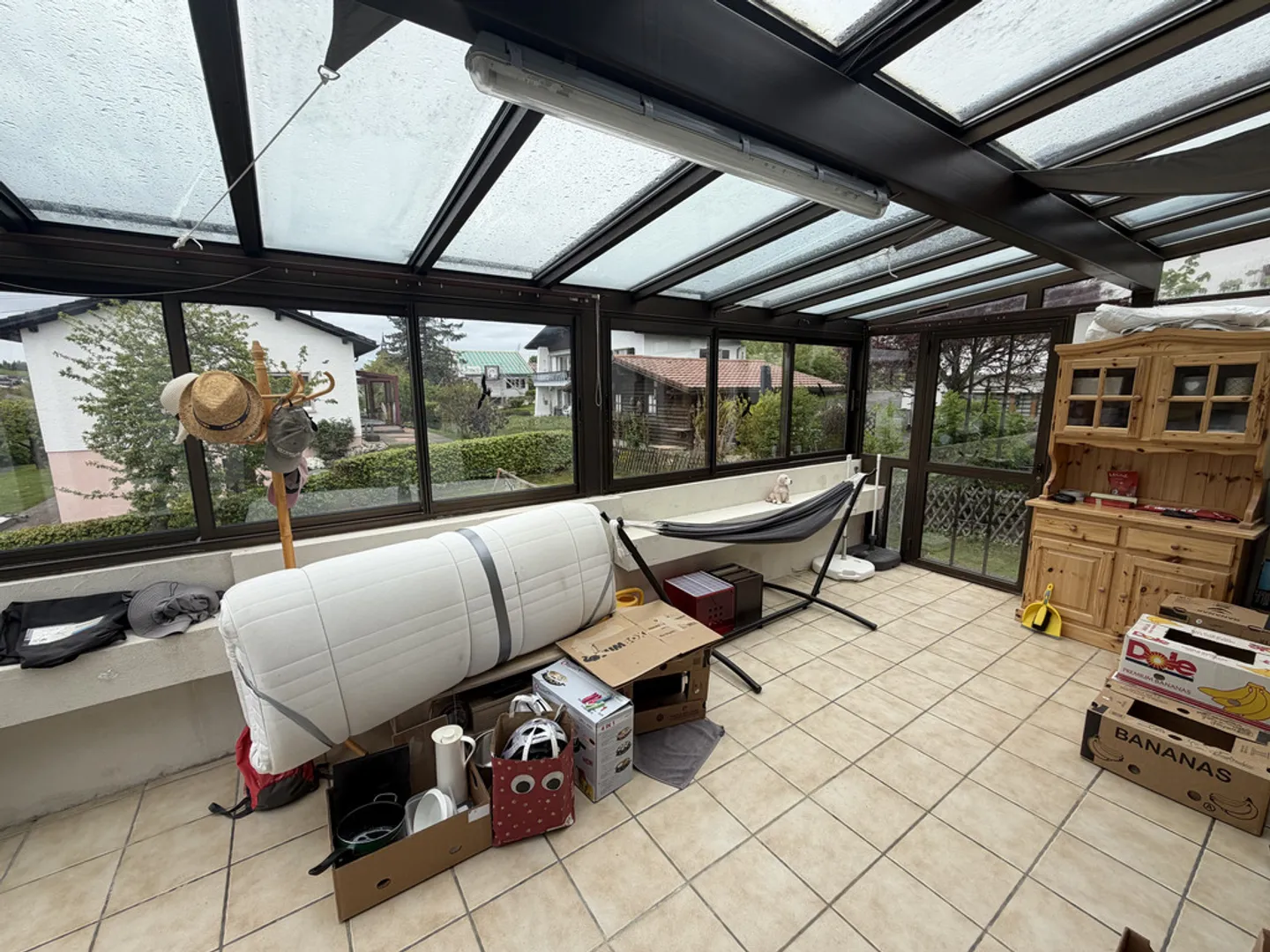 Appartement spacieux avec jardin - Photo 6 sur 10