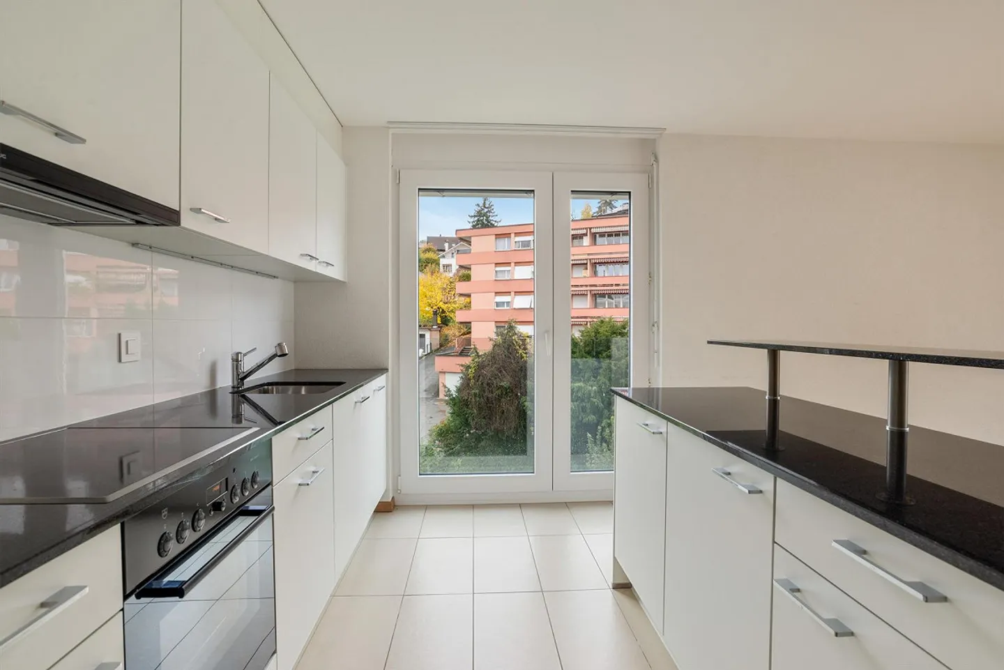 Ideale Wohnung in Tour-de-Peilz - Foto 3 von 10