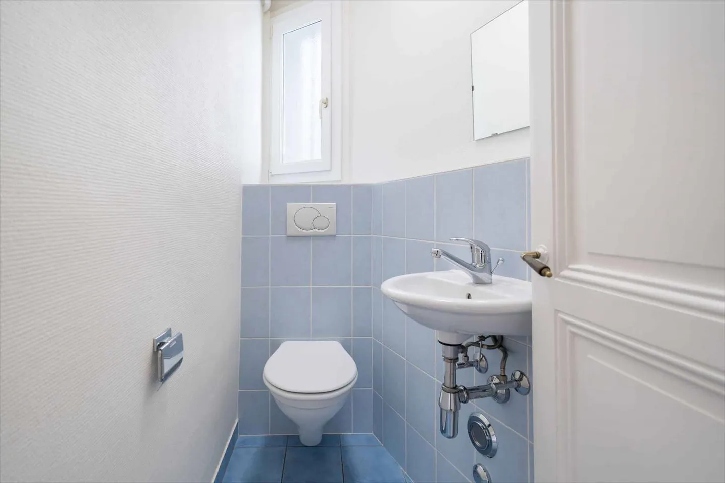 Spacieux appartement de 4.5 pièces en plein centre-ville - Photo 9 sur 11