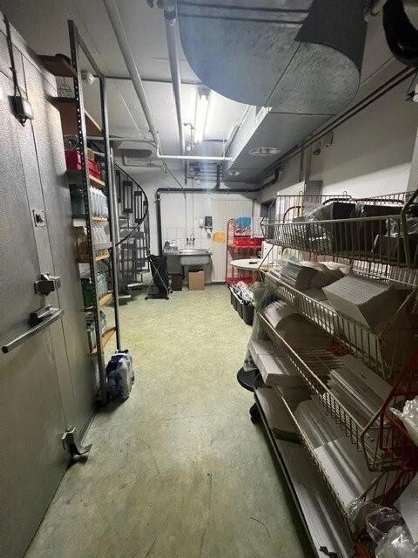 Spazio di vendita in posizione privilegiata al City Märt Aarau - Foto 8 di 11