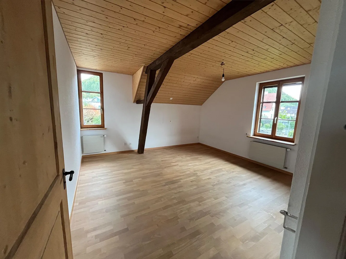 Charmantes 6-Zimmer-Haus mit Garten am Bach – 5 Min. zum Bahnhof - Photo 2 of 23