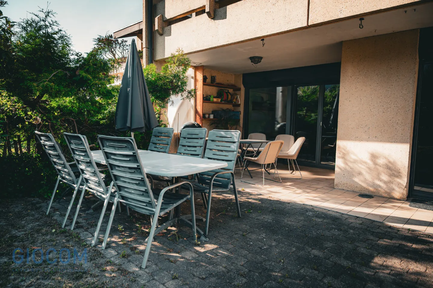 Family villa with garden just steps from Martigny train station - Photo 4 of 18