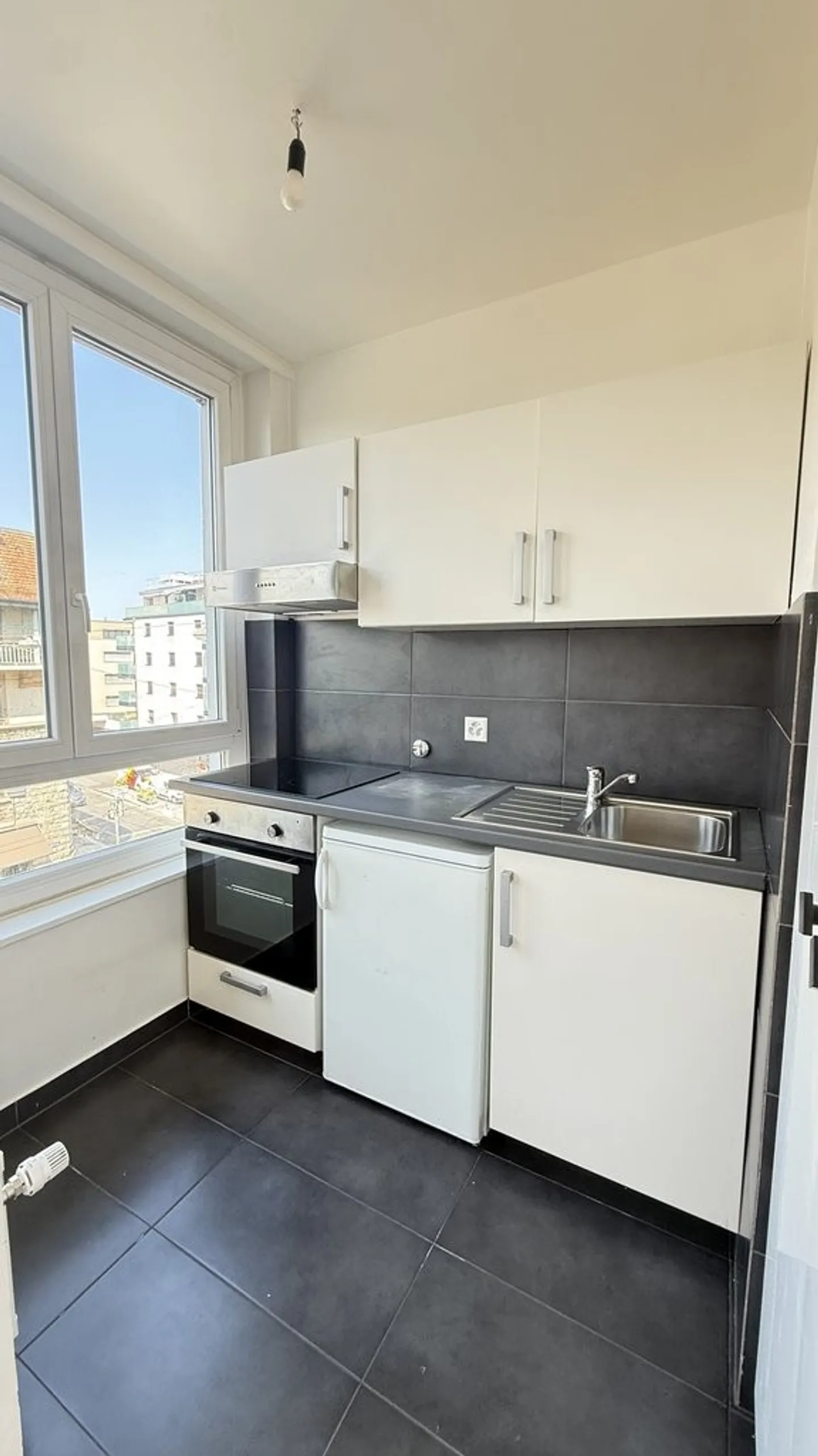Appartamento 2 locali, 1219 Châtelaine - Foto 2 di 6