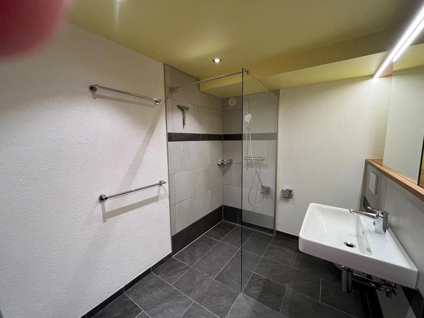 Charmantes 6-Zimmer-Haus mit Garten am Bach – 5 Min. zum Bahnhof - Photo 17 of 23