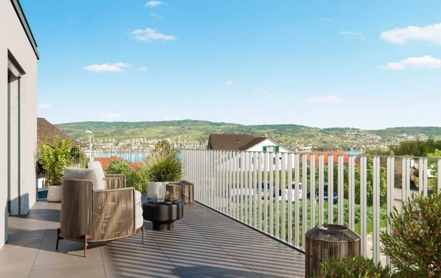 Appartamento attico elegante con vista sul lago - Foto 1 di 6