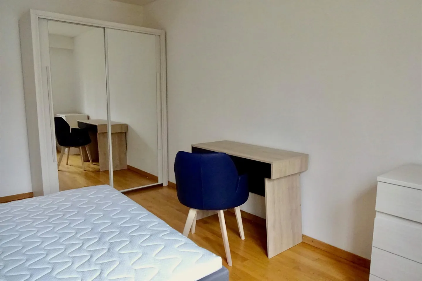 Chambre partagée meublée près de Hönggerberg - Photo 1 sur 10
