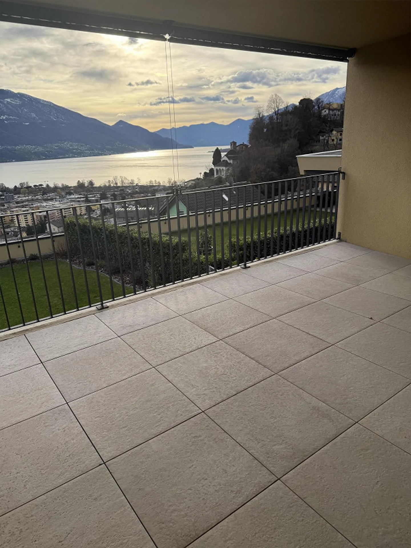 Wonderful 4.5-room apartment with lake view - Photo 4 of 12