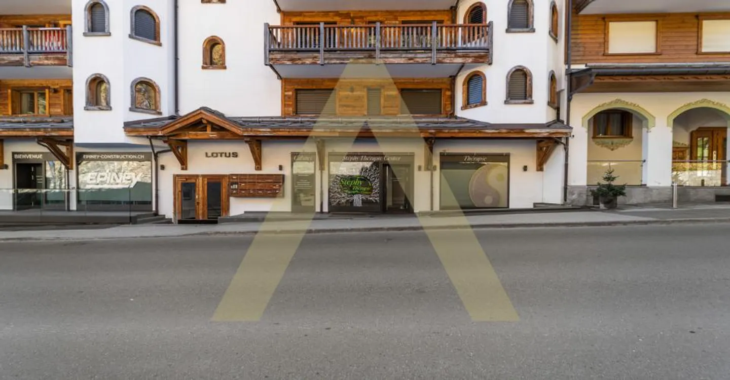 Sehr schöner Gewerberaum in der Nähe des Zentrums von Montana - Foto 2 von 8