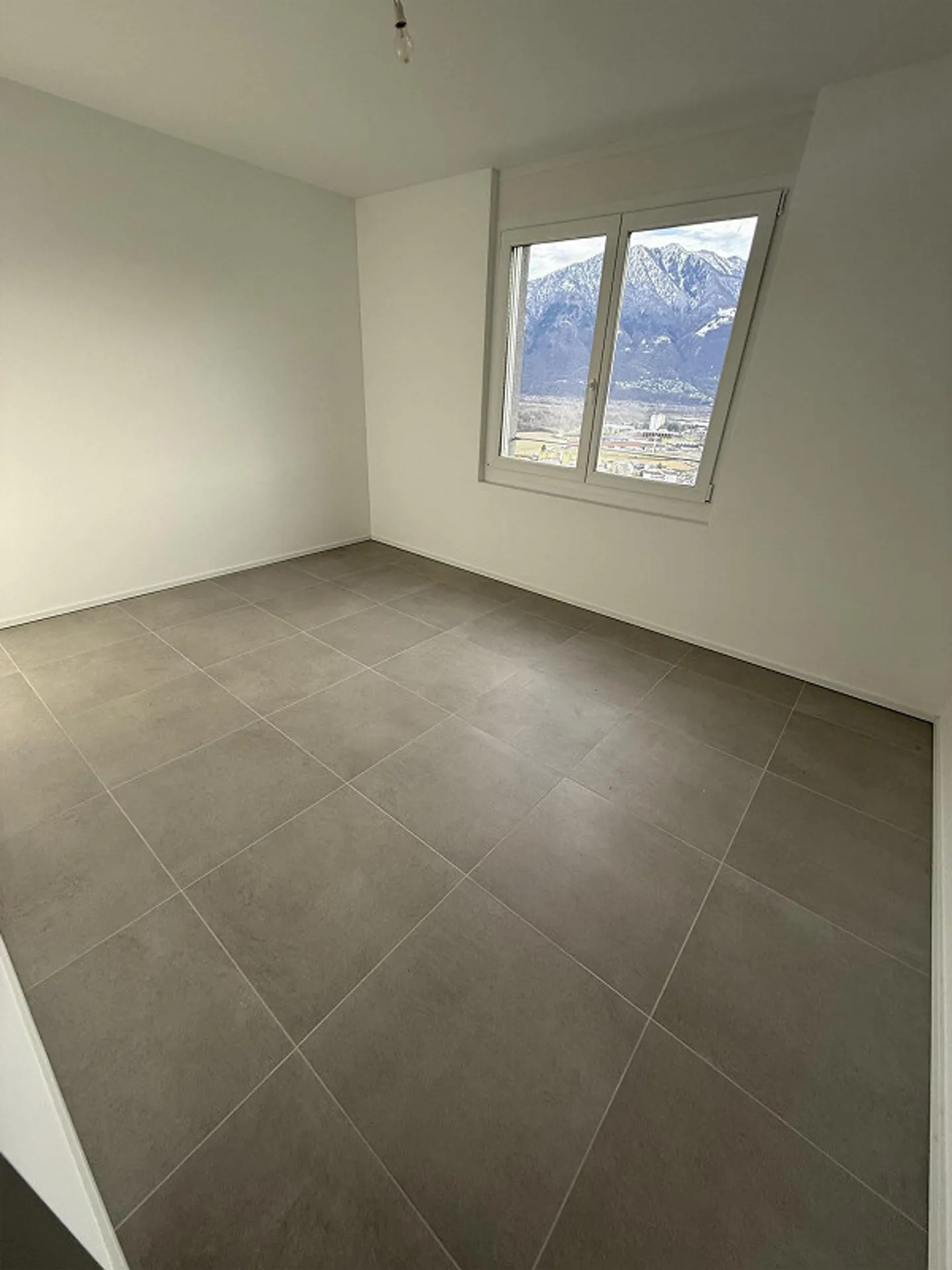 Wonderful 4.5-room apartment with lake view - Photo 10 of 12