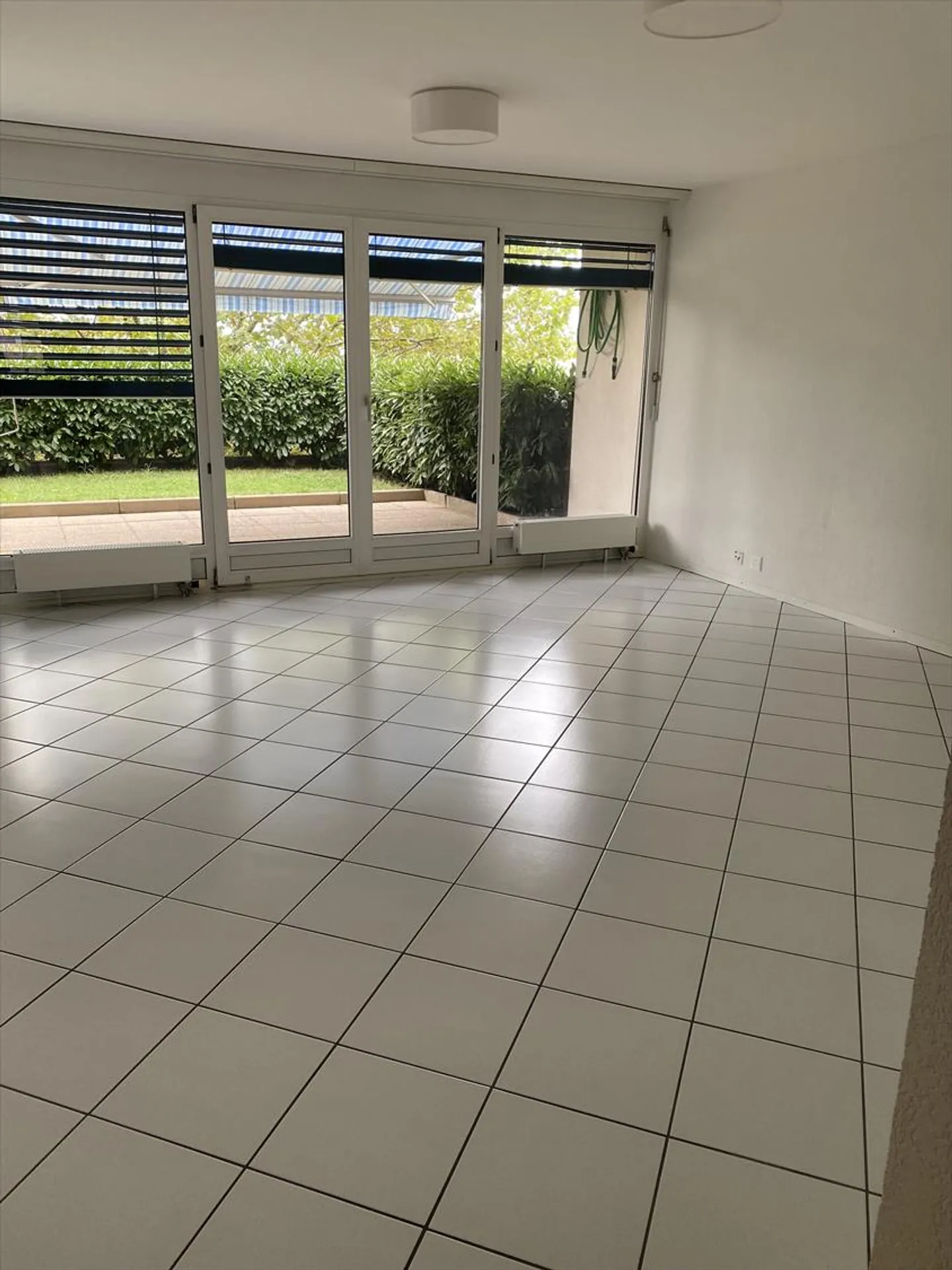 Appartamento 3.5 stanze - Foto 1 di 8
