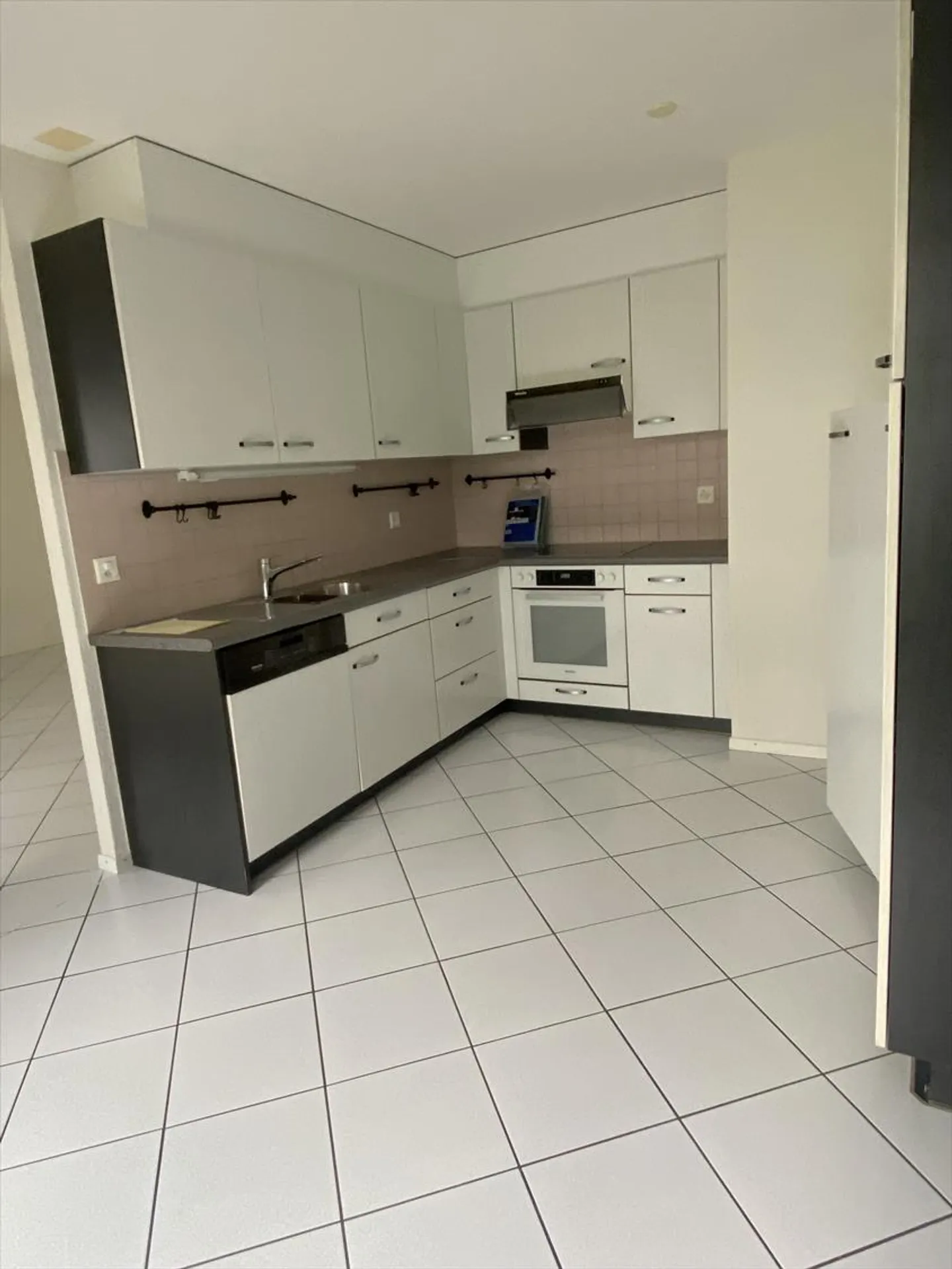 Appartamento 3.5 stanze - Foto 3 di 8