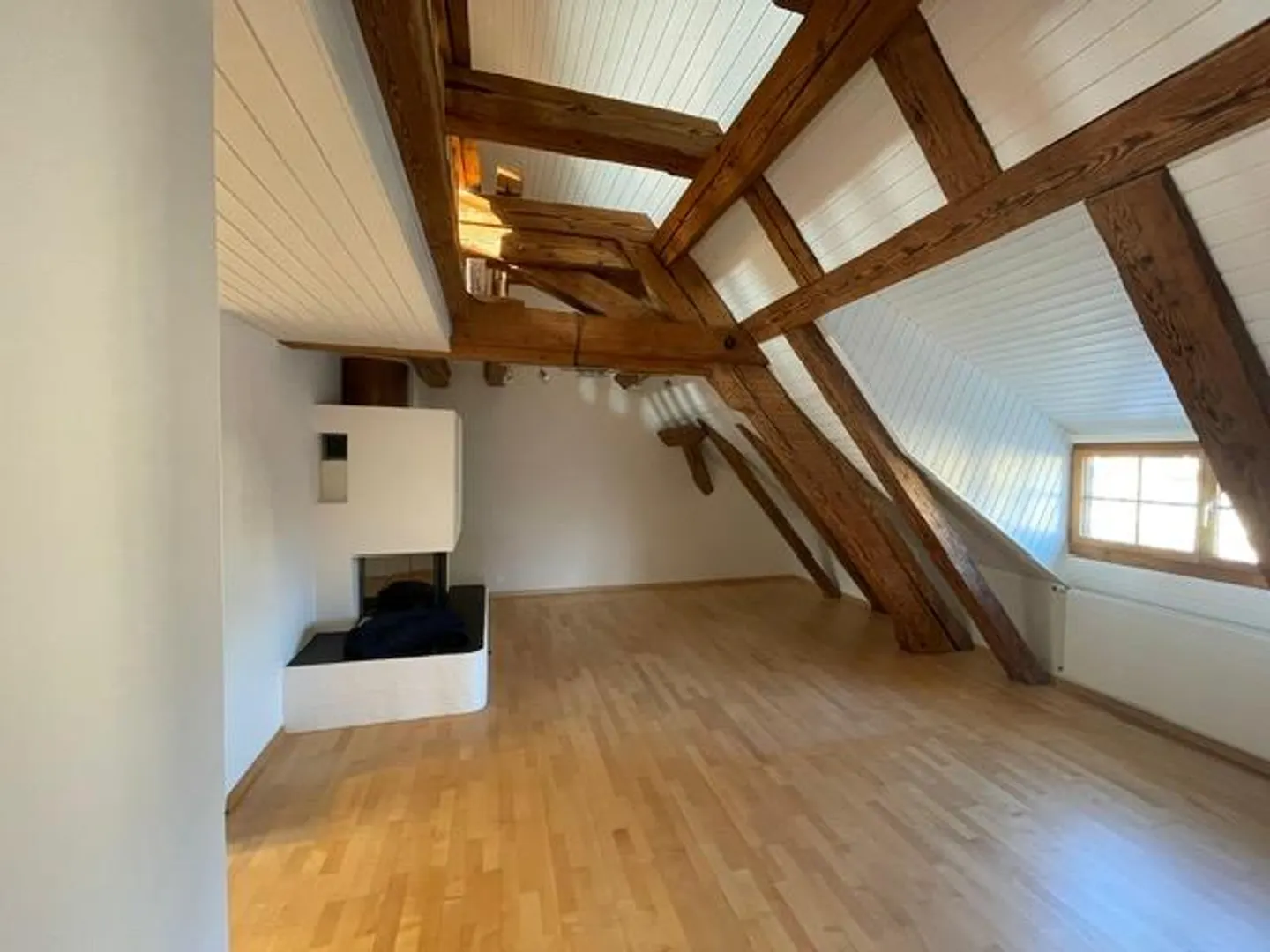 Incantevole appartamento di 5 stanze con galleria e ascensore nel cuore della città vecchia - Foto 5 di 9