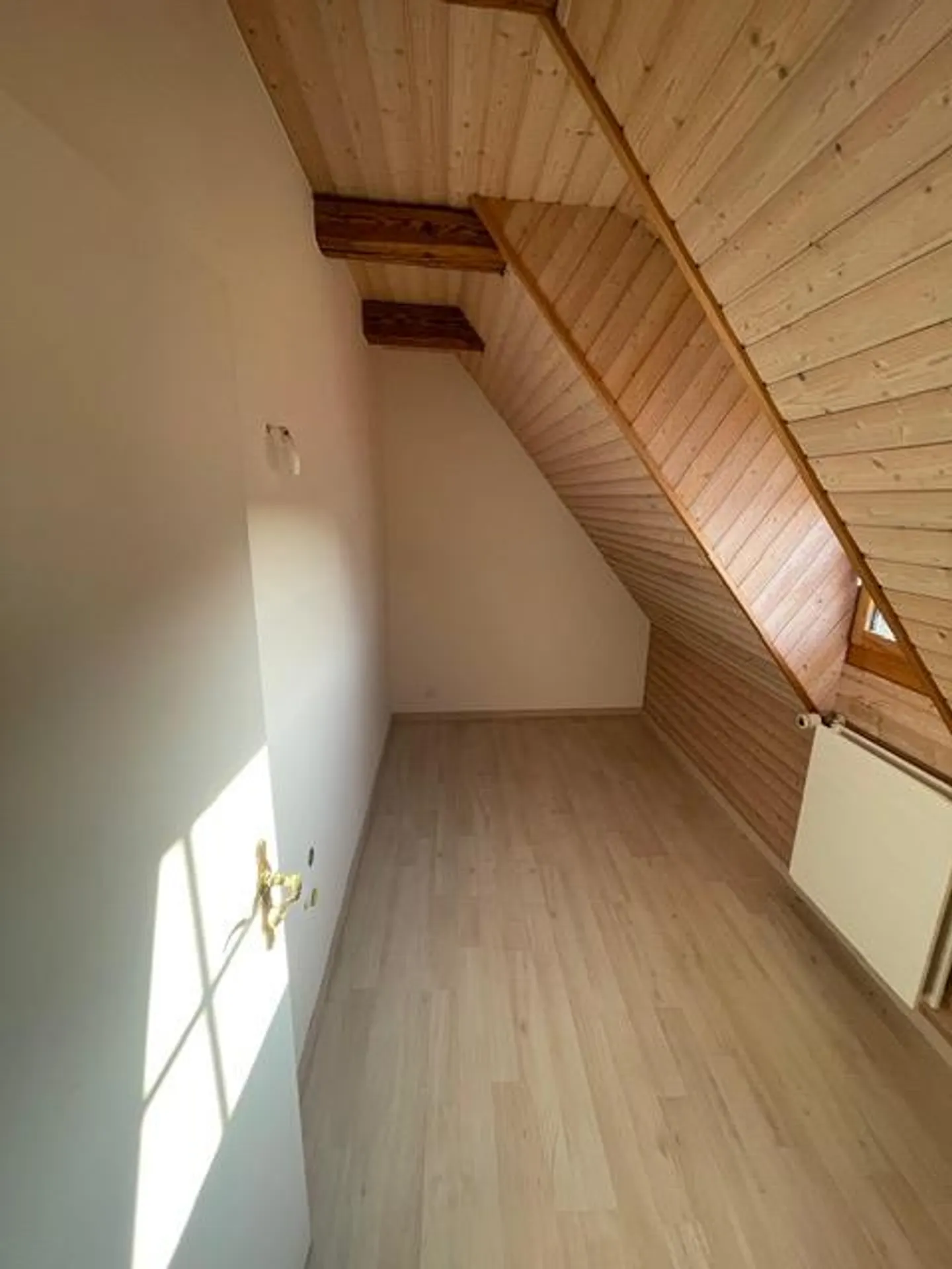 Incantevole appartamento di 5 stanze con galleria e ascensore nel cuore della città vecchia - Foto 7 di 9