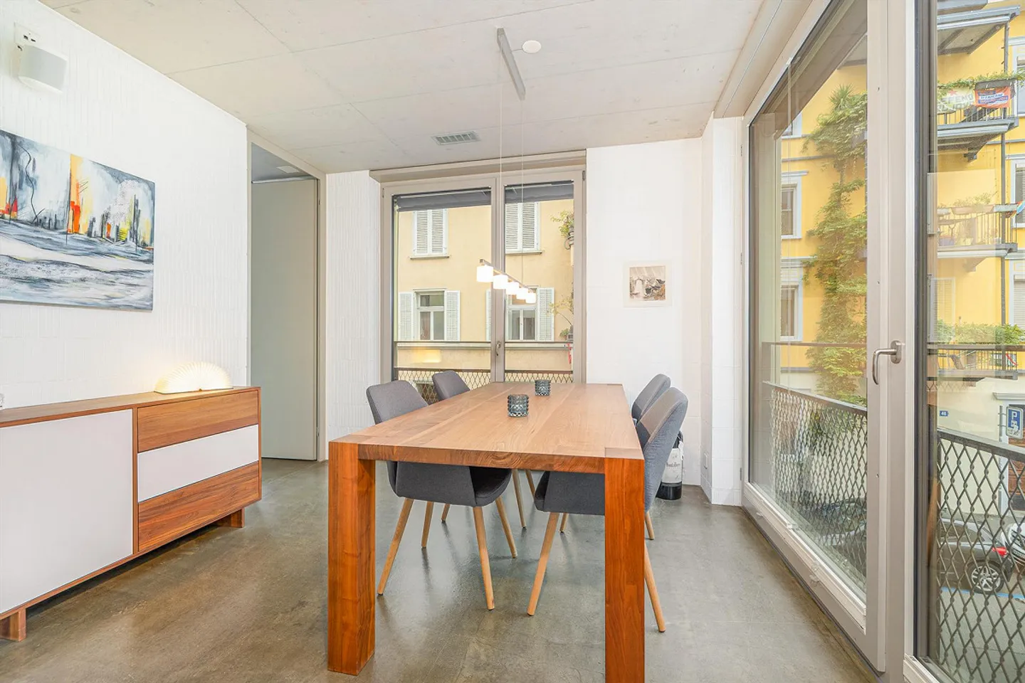 3.5-Room Apartment near Stauffacher - Photo 4 of 5