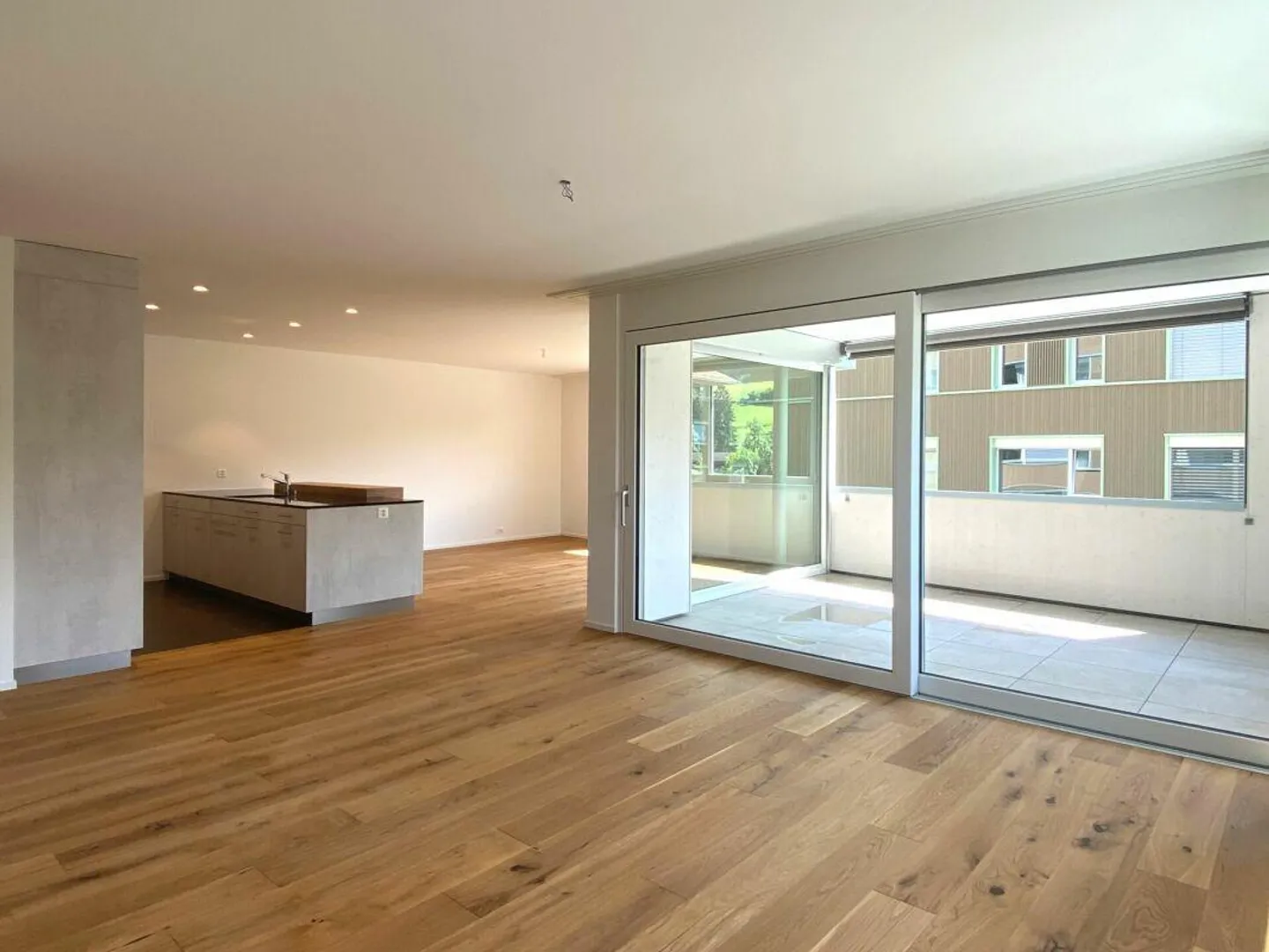 Stilvolle 4.5 Zimmer Wohnung - Foto 2 von 11