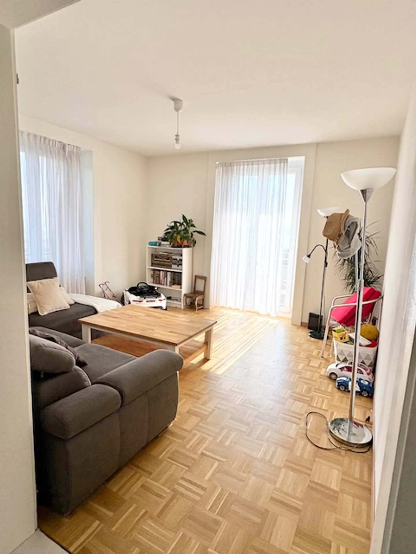 4.5 Room Apartment - Photo 2 of 8