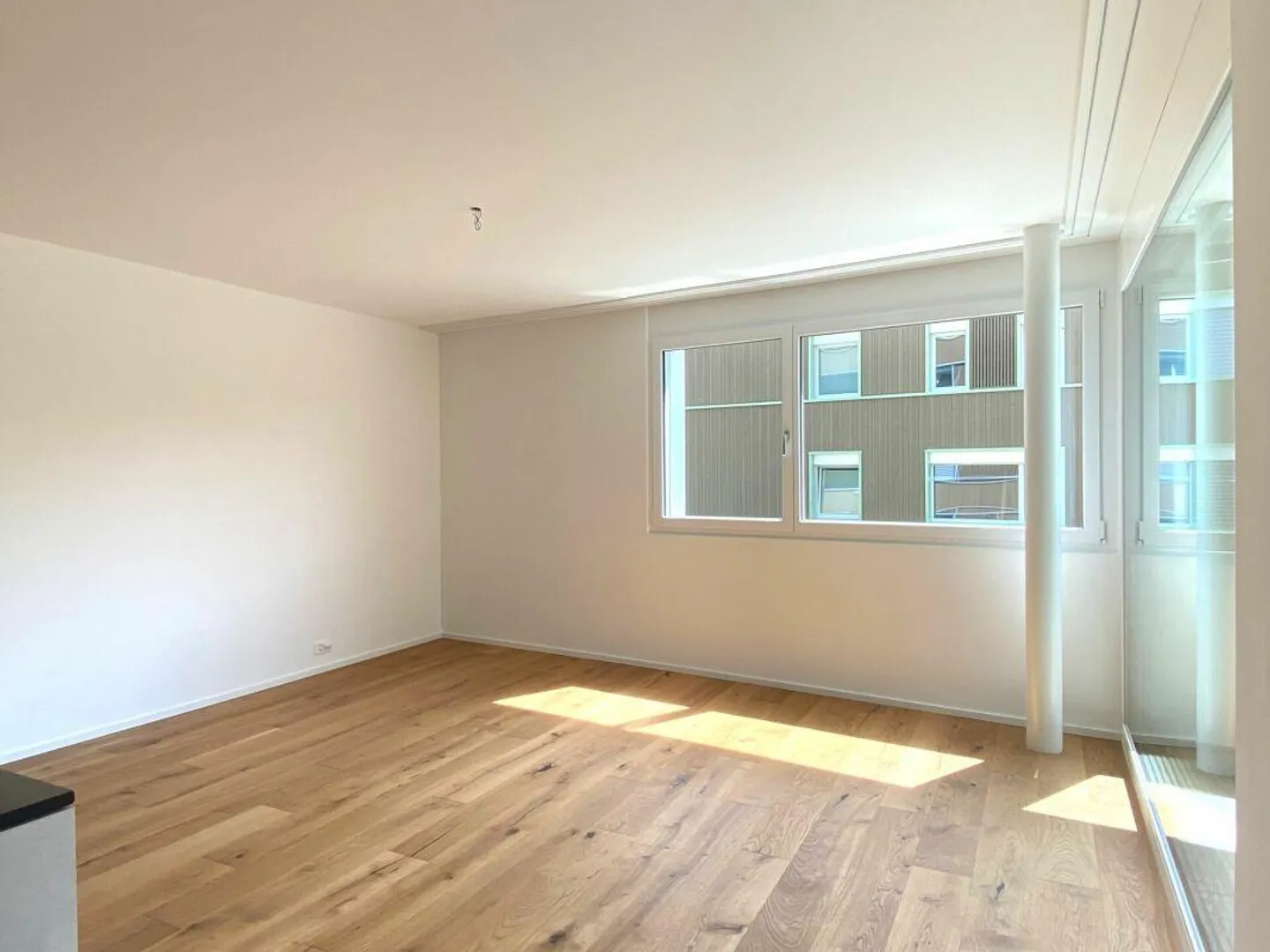 Stilvolle 4.5 Zimmer Wohnung - Foto 3 von 11