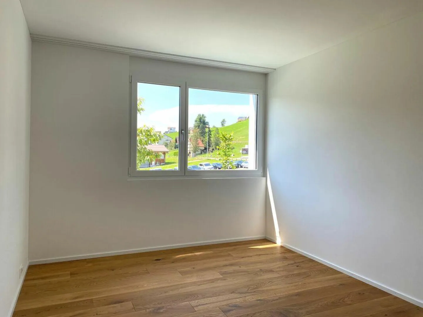 Stilvolle 4.5 Zimmer Wohnung - Foto 6 von 11