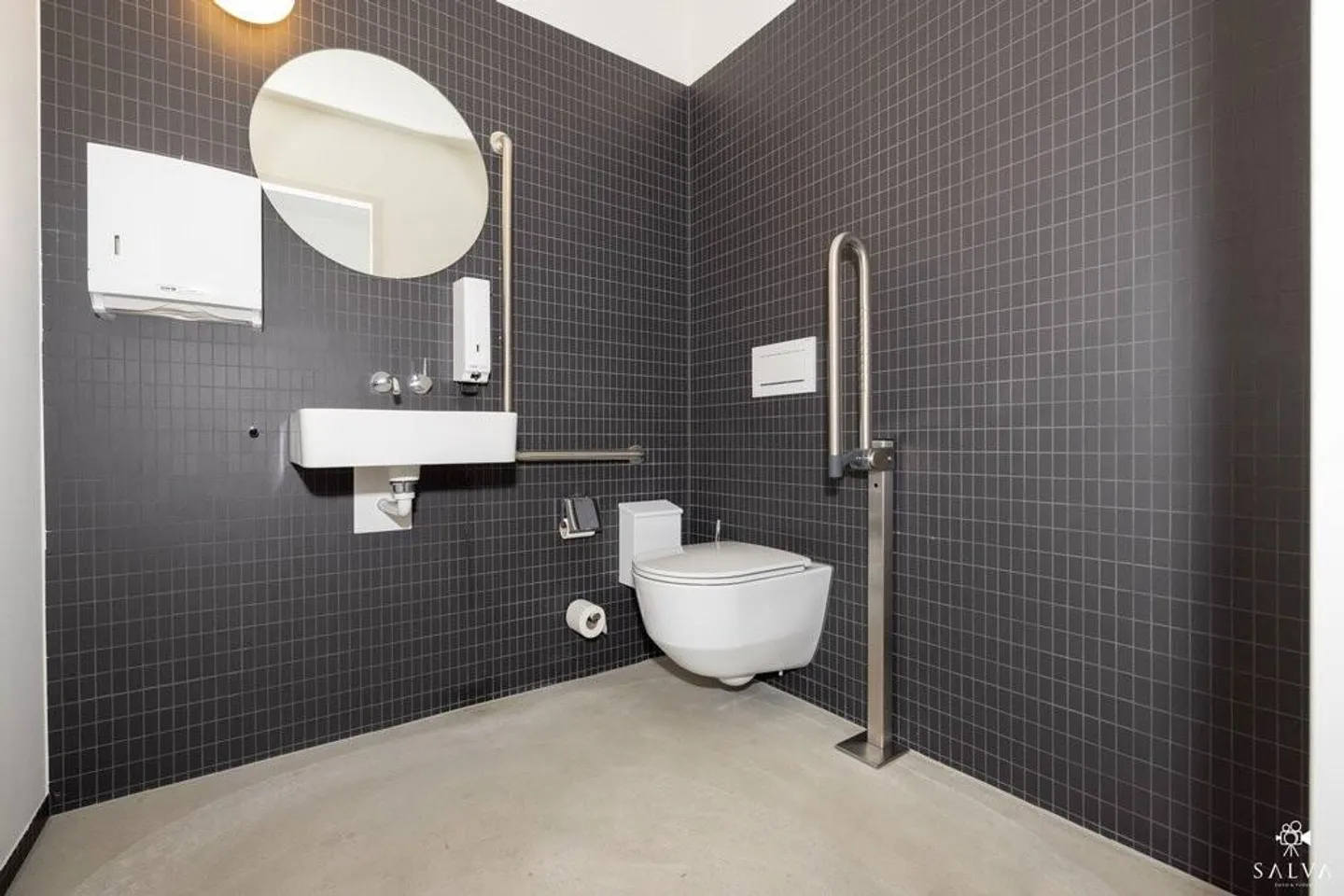 Attractive office or practice premises / studio - Photo 12 of 12