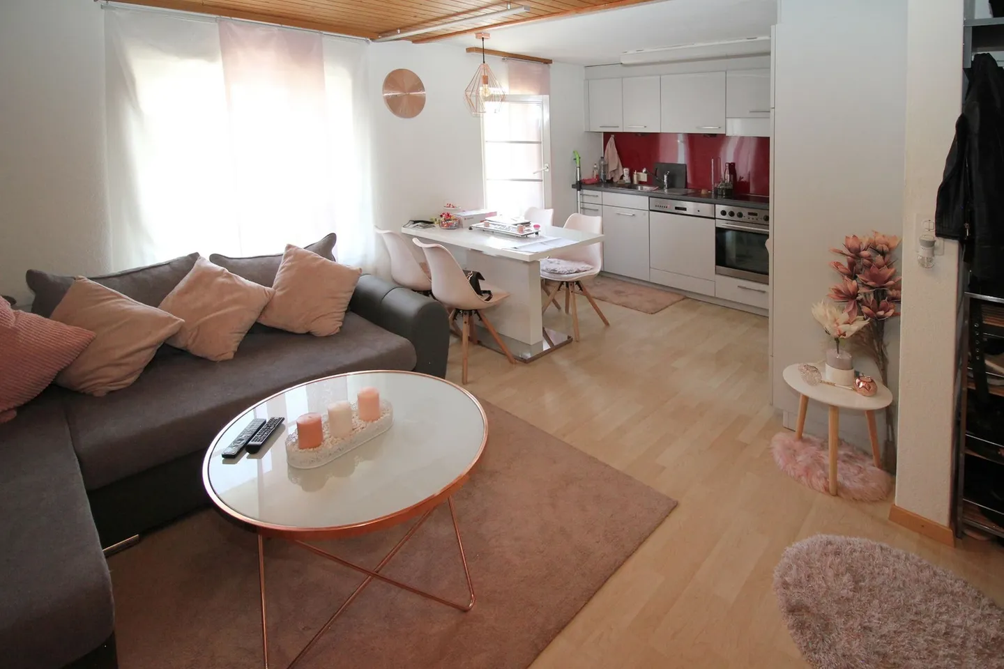 Casa plurifamiliare nella migliore posizione a Rheineck - Foto 1 di 9