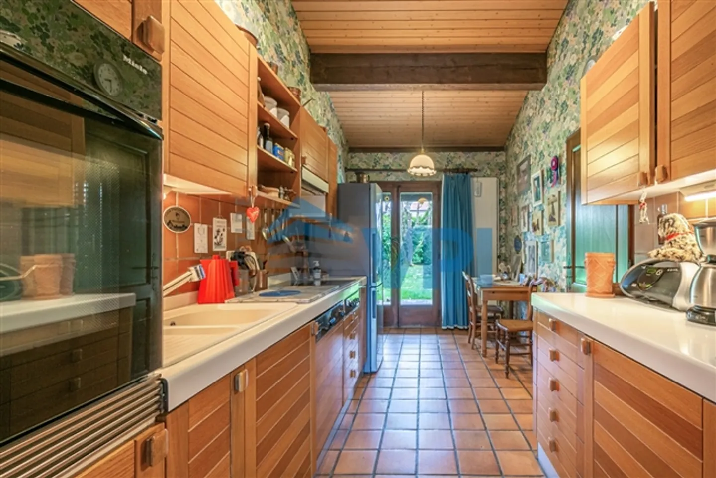 Villa indipendente con 5 camere nella città di Gy - Foto 5 di 9