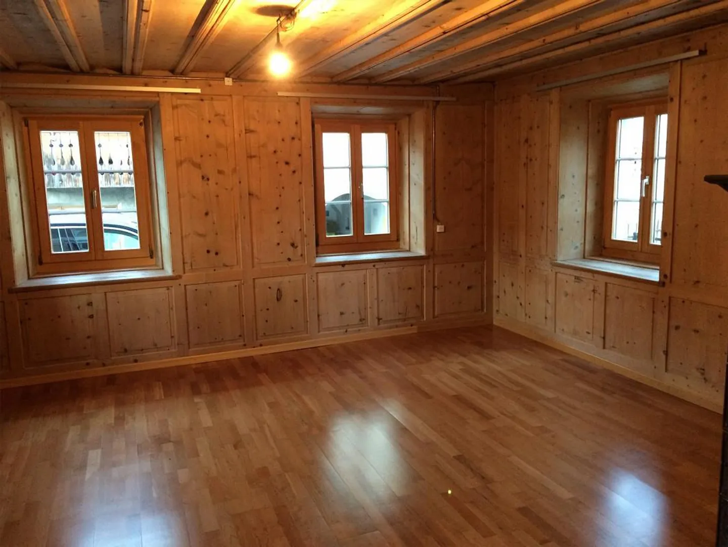 House with Stable and Garden - Photo 2 of 18