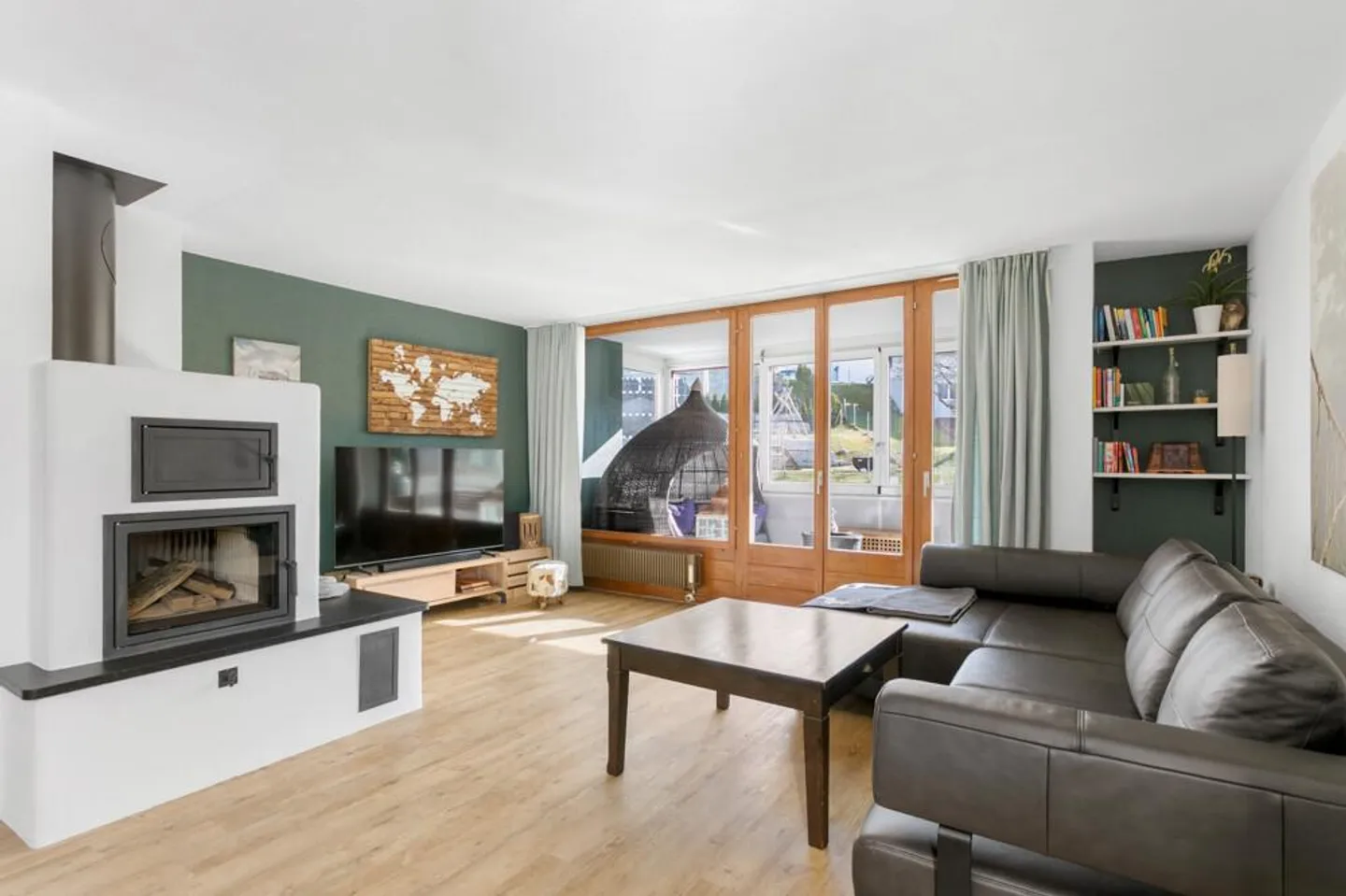 Charmante Wohnung mit Wintergärten - Foto 3 von 9