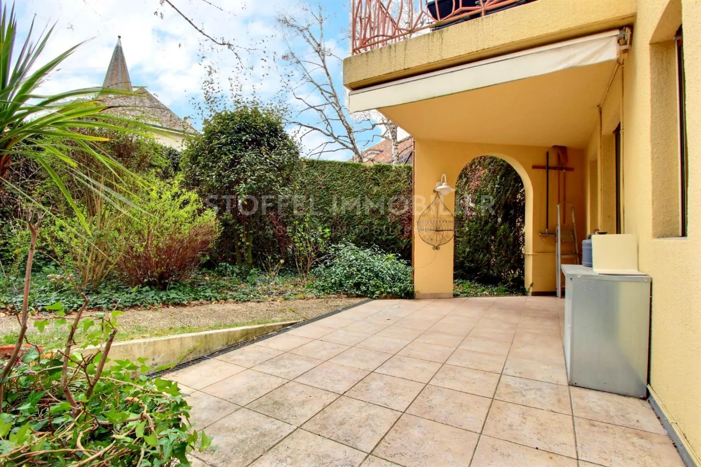 Appartamento spazioso con giardino - Foto 10 di 12