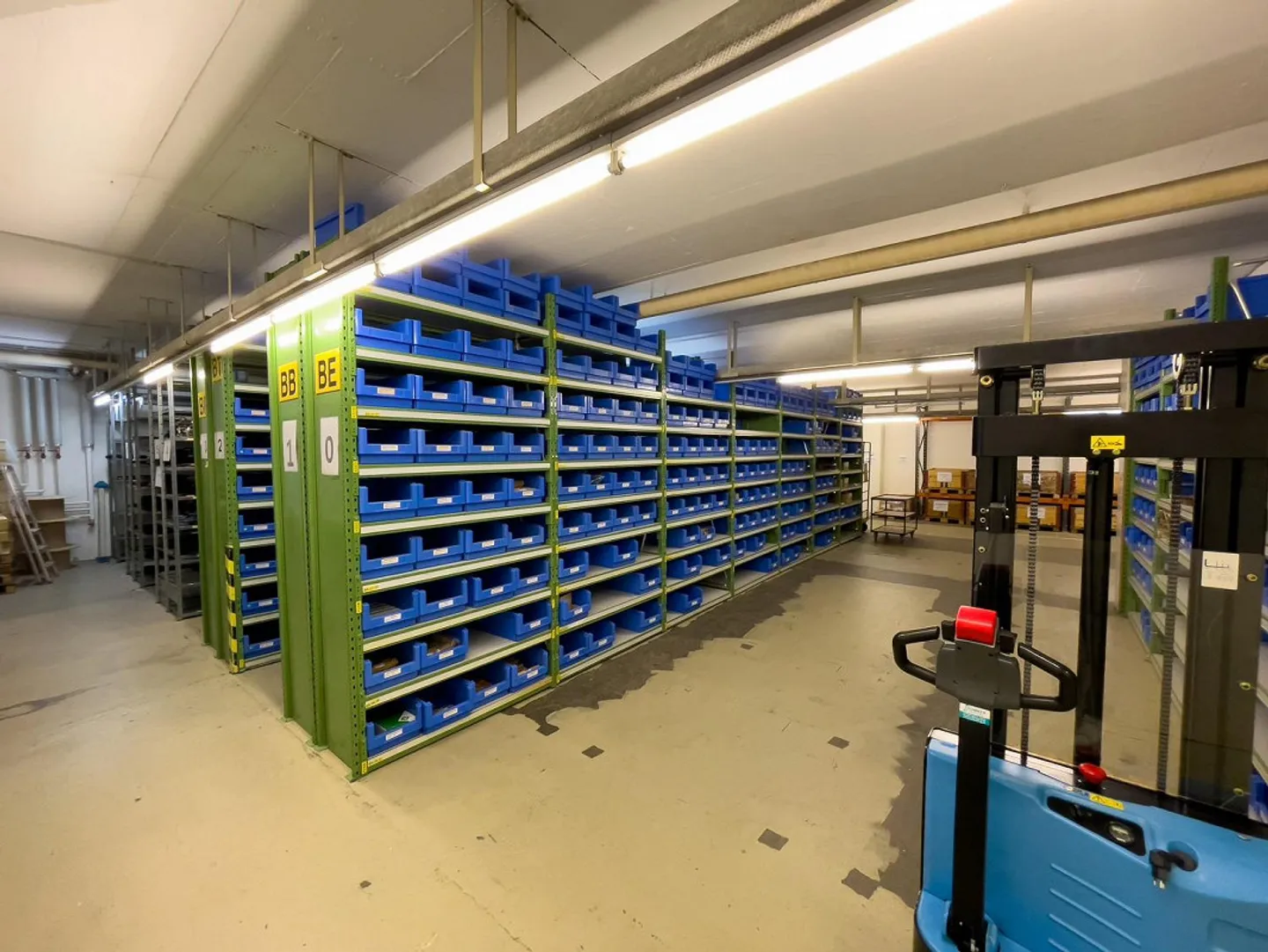 Grosszügige zentral gelegene Gewerbefläche für Lager- oder Produkti... - Foto 3 von 13
