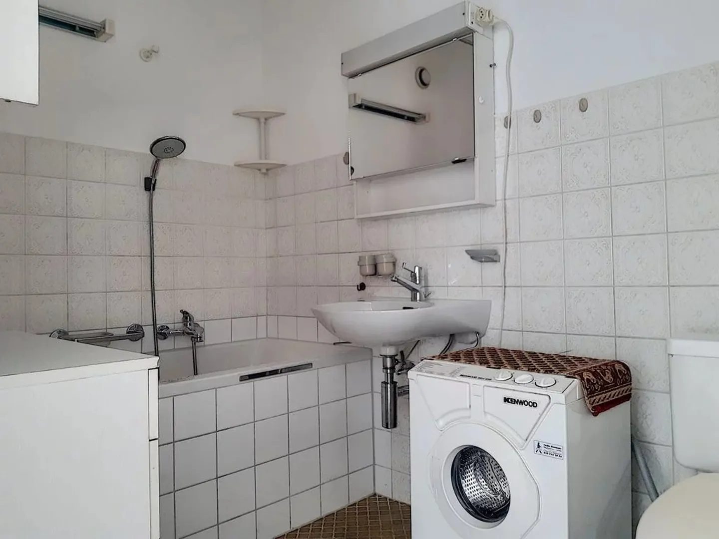 2.5 Room Apartment - Photo 6 of 6