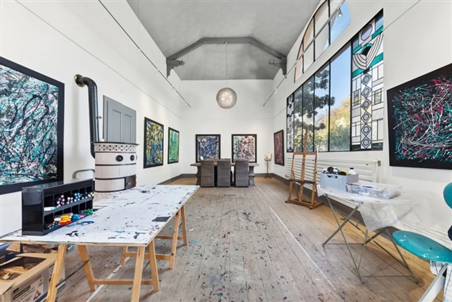 Mansion - Workshop and Park - Panoramic View - Photo 10 of 12