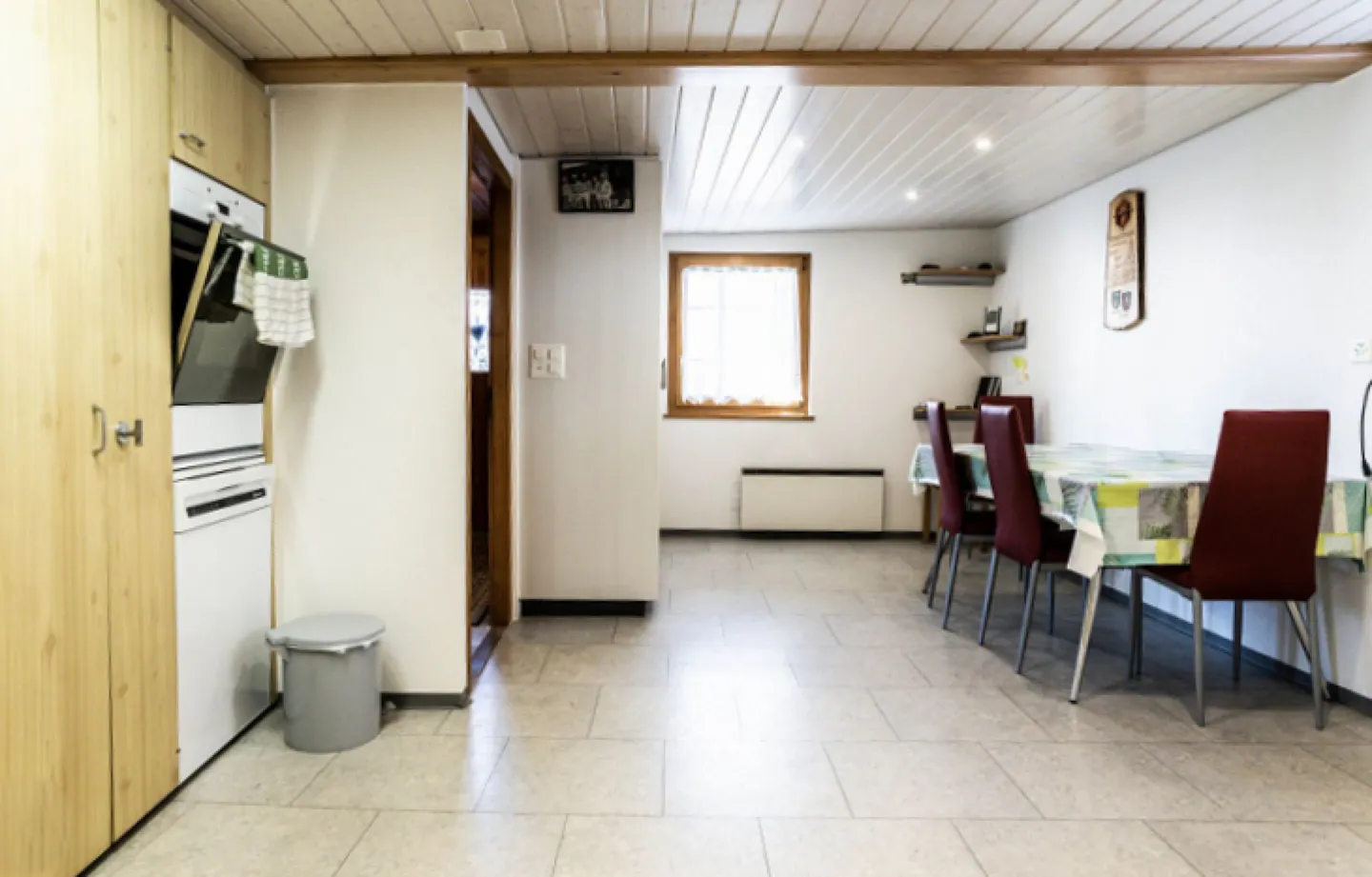 Charmante Wohnung mit Potenzial - Foto 2 von 7