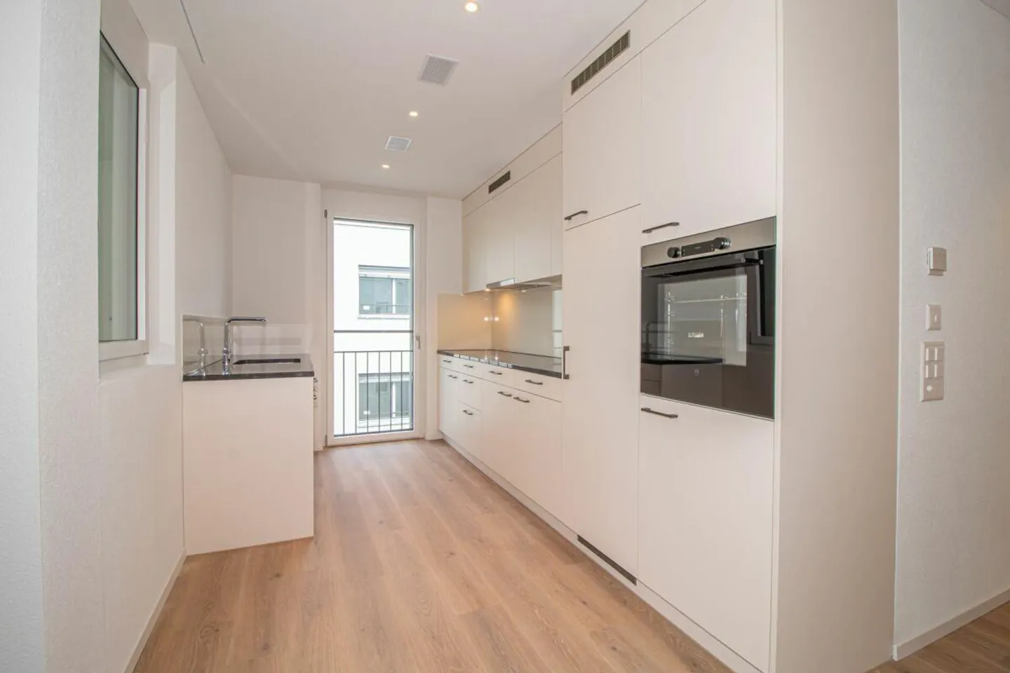 Modern and Central Living - Photo 4 of 7