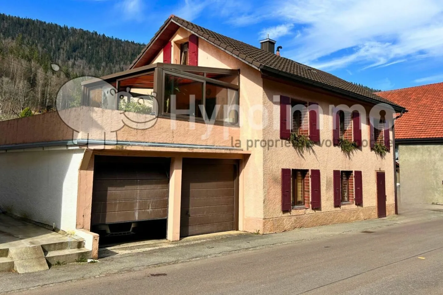 Casa di villaggio da ristrutturare, con un ampio giardino senza affacci - Foto 1 di 17