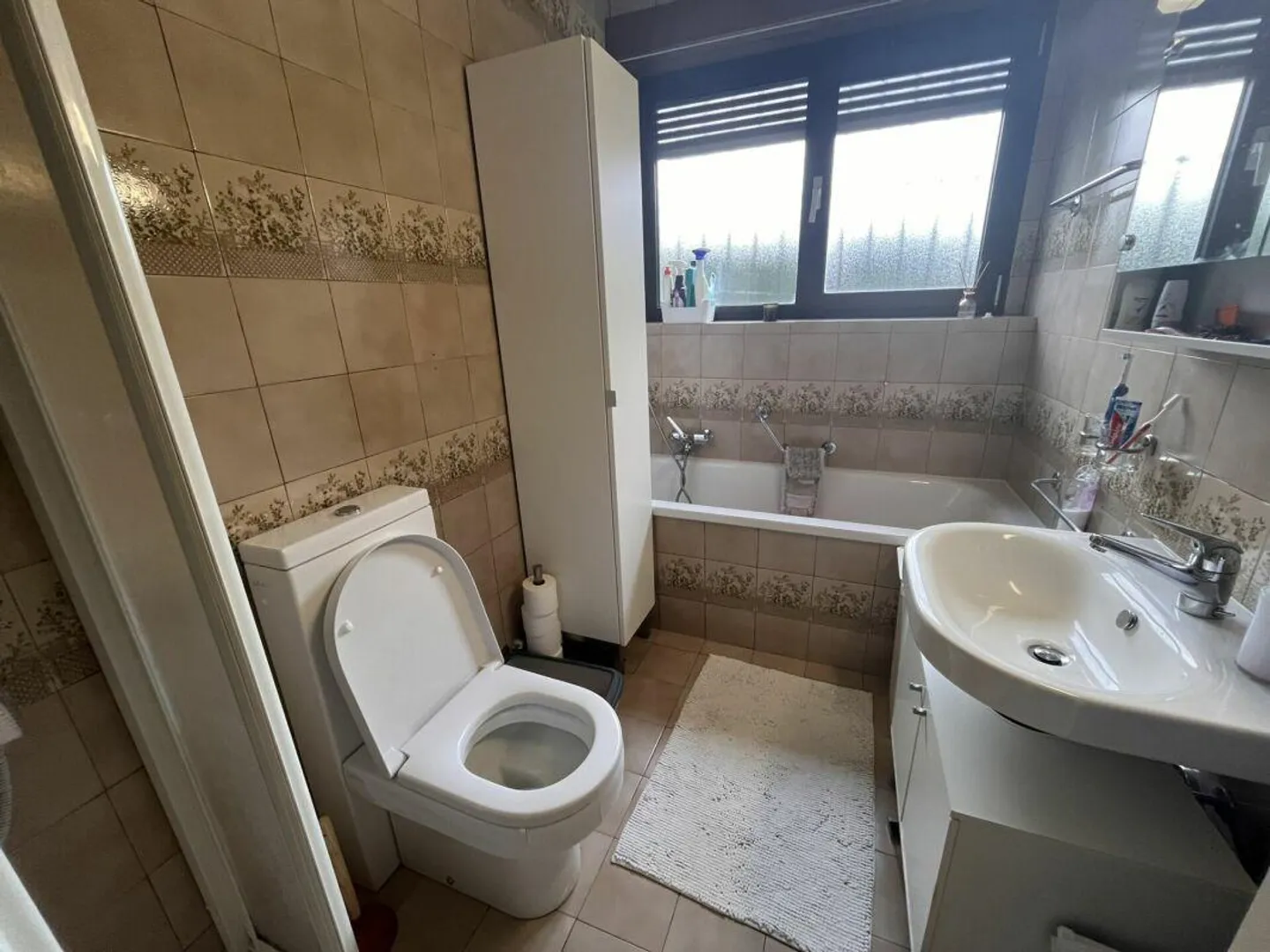 LOSONE - DOPPELHAUSHÄLFTE MIT GROSSEM GARTEN - Foto 24 von 27