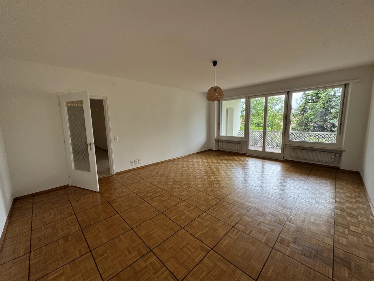 Geräumige und helle 3 1/2 Zimmer - Locarno/Solduno - Foto 4 von 9